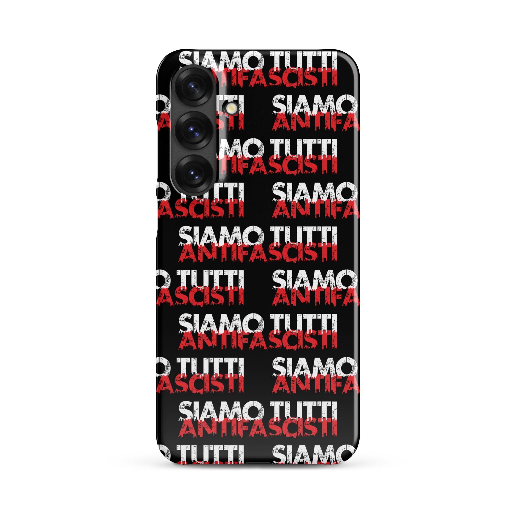 „Smartphone‑Hülle mit wiederholtem ‚SIAMO TUTTI ANTIFASCISTI‘‑Print in Weiß und Rot auf Schwarz – starkes antifaschistisches Allover‑Design aus dem FCK NZS shop.“