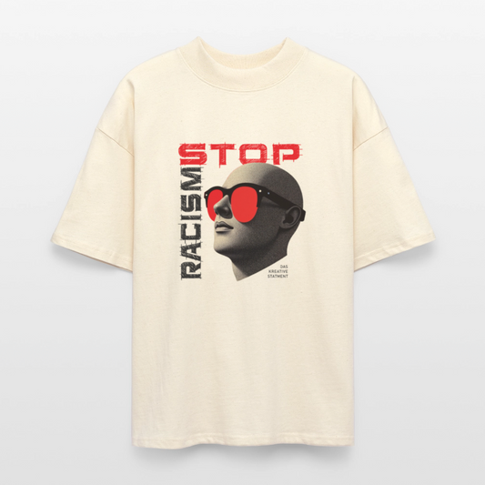 
Weißgraues Oversized Bio T-Shirt mit „Stop Racism“-Print – Unisex, fair produziert, Statement gegen Rassismus
