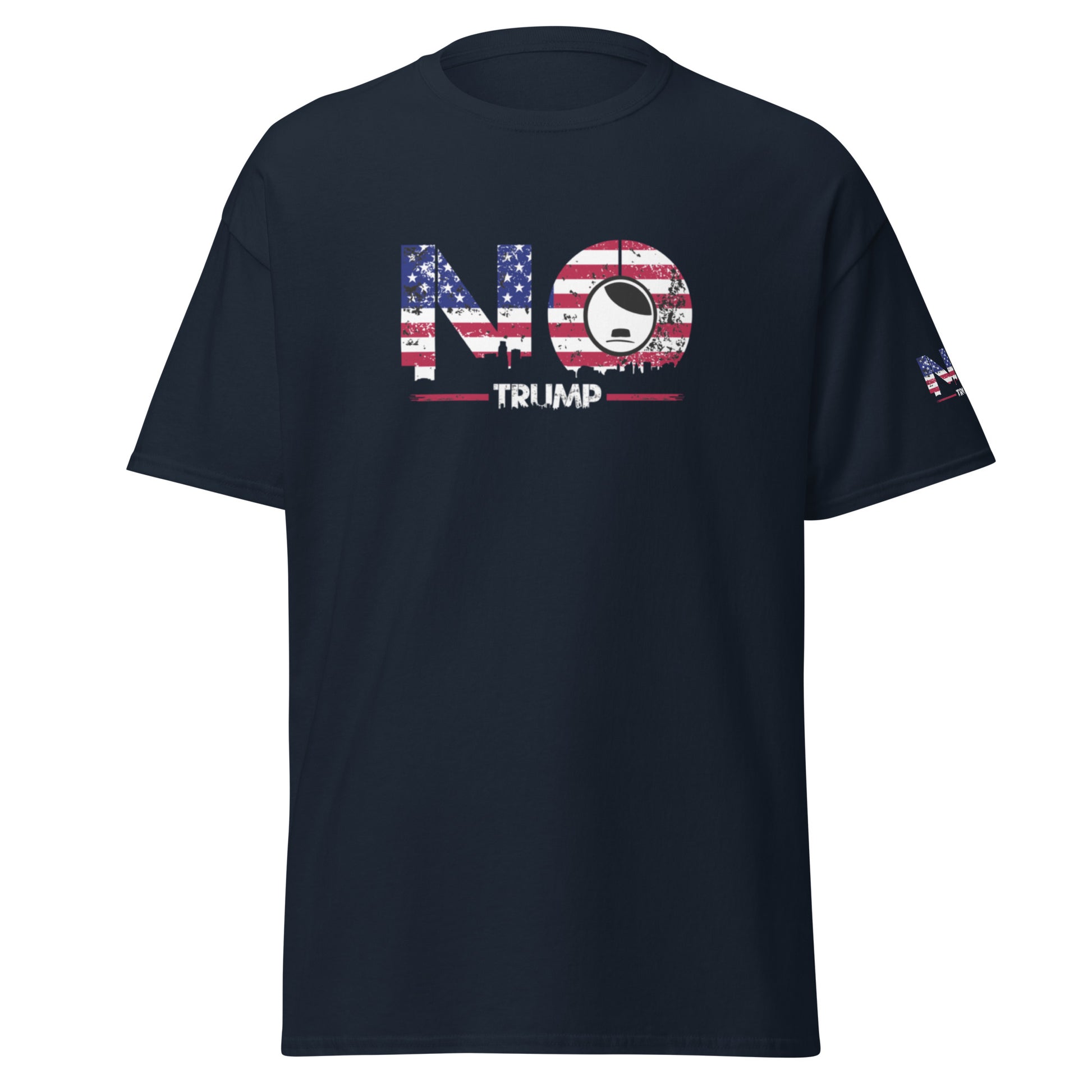 Navy Unisex T‑Shirt mit weiß-rotem „NO TRUMP“‑Print – Regular Fit, robustes Streetwear‑Basic.