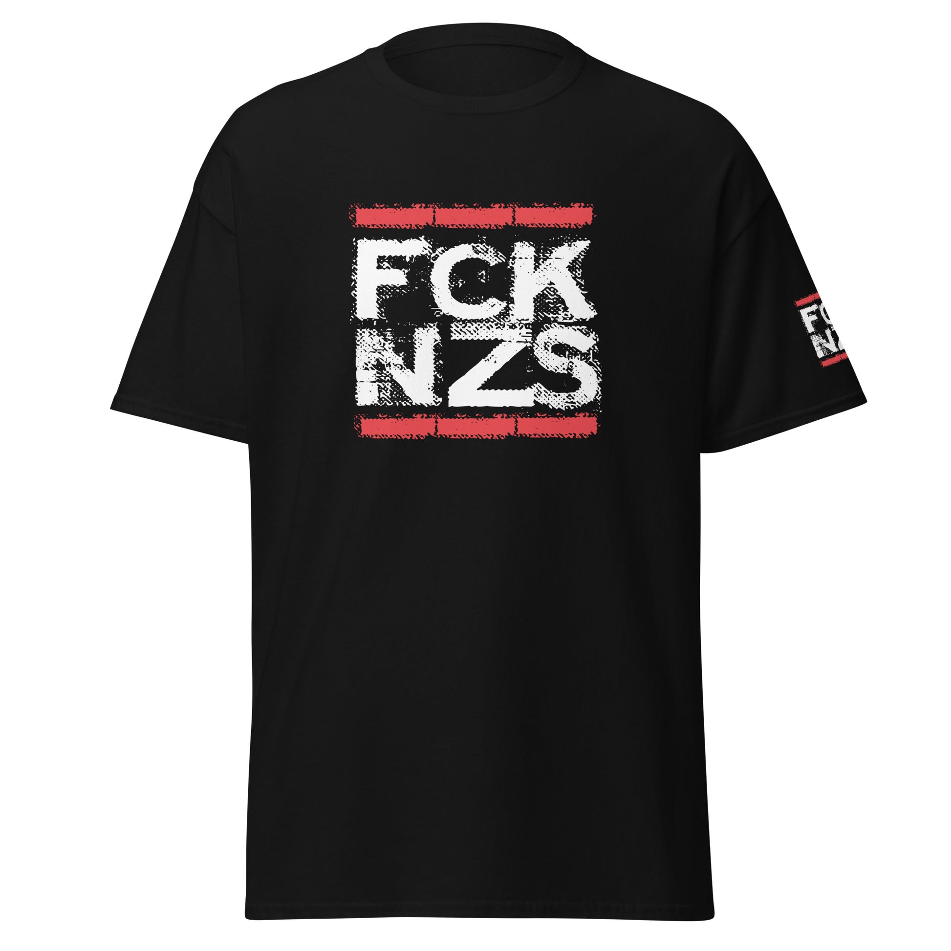 Schwarzes Herren‑T‑Shirt mit FCK NZS Frontprint im Retro‑Vintage‑Stil.
