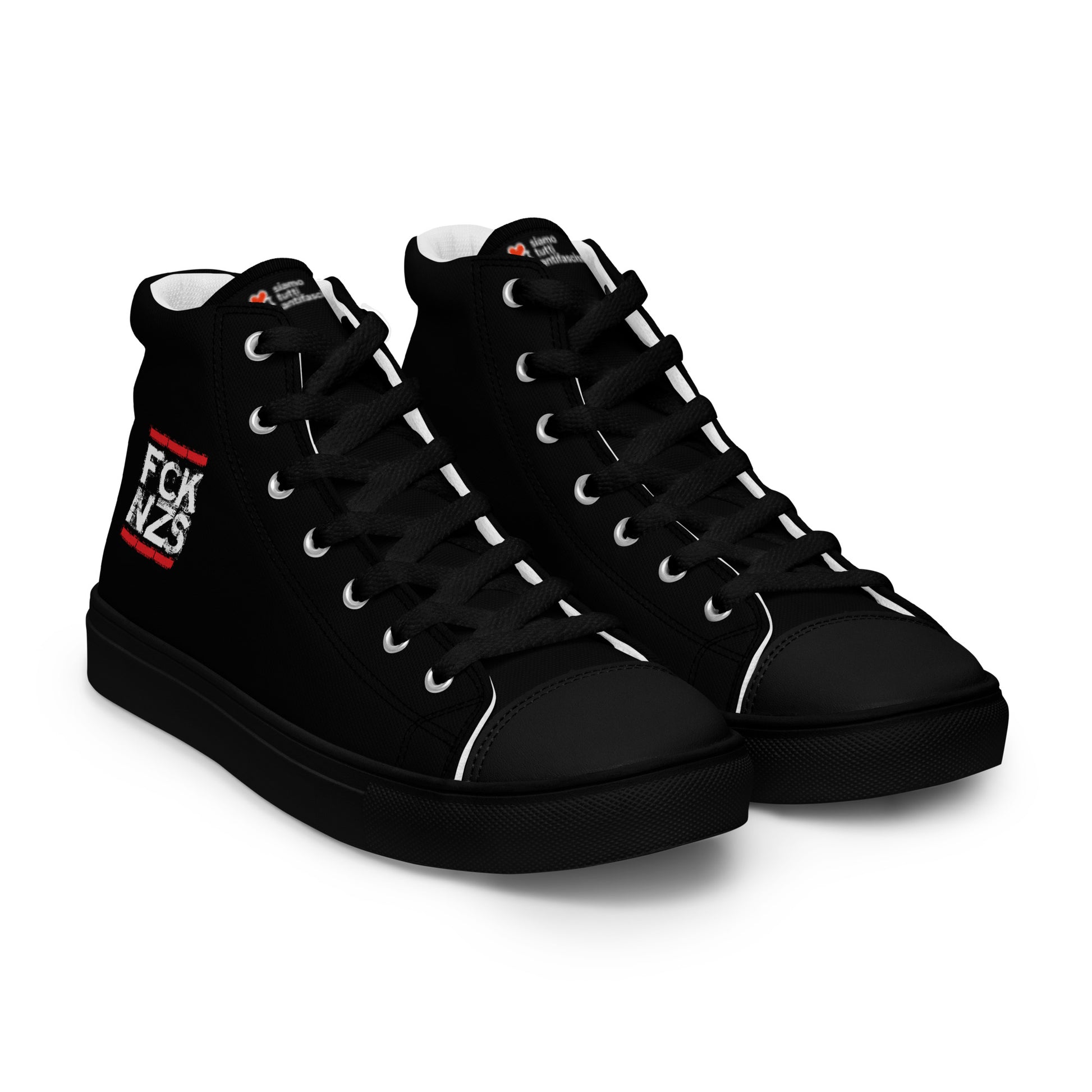 „Herren‑Canvas‑Schuhe mit FCK NZS Botschaft – für Männer, die klare Haltung zeigen.“

