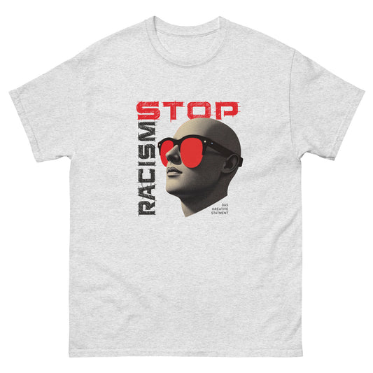 STOP RACISM T‑Shirt Flatlay  auf hellem Hintergrund