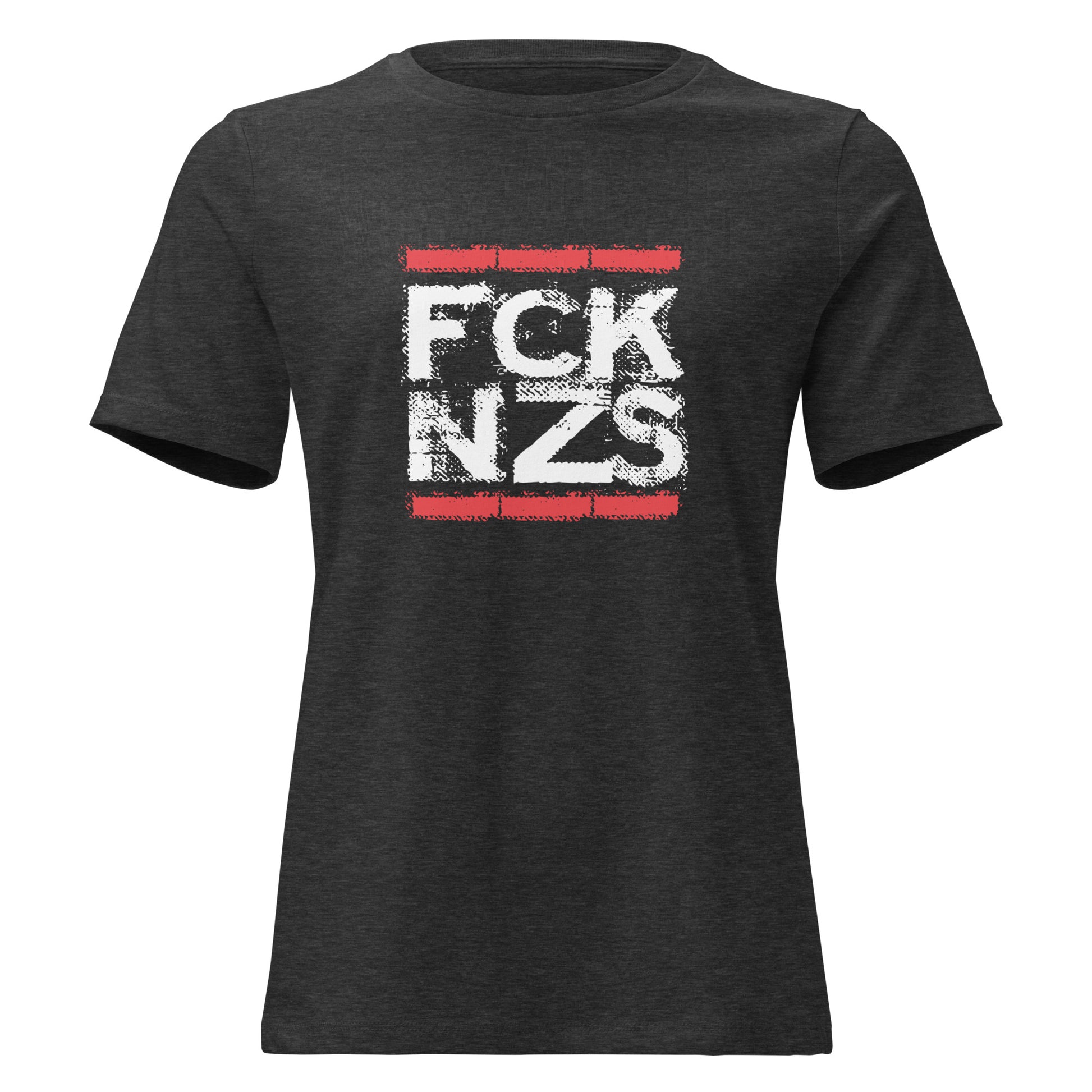 FCK NZS T‑Shirt getragen bei Demonstration
Rückansicht FCK NZS T‑Shirt Damen