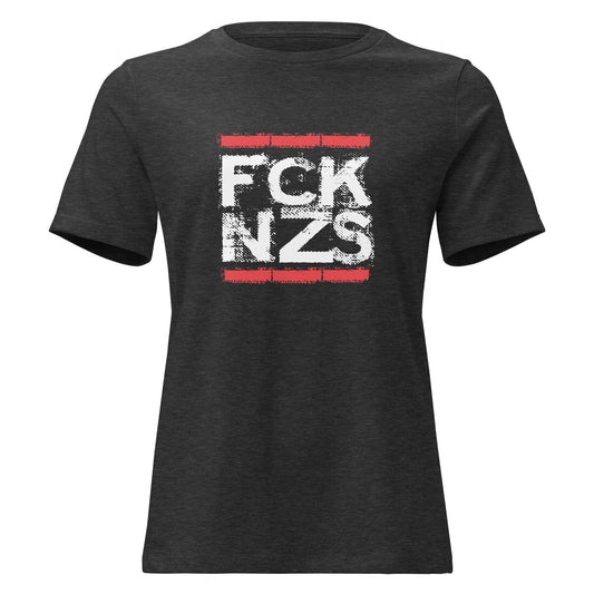 FCK NZS T‑Shirt getragen bei Demonstration
Rückansicht FCK NZS T‑Shirt Damen