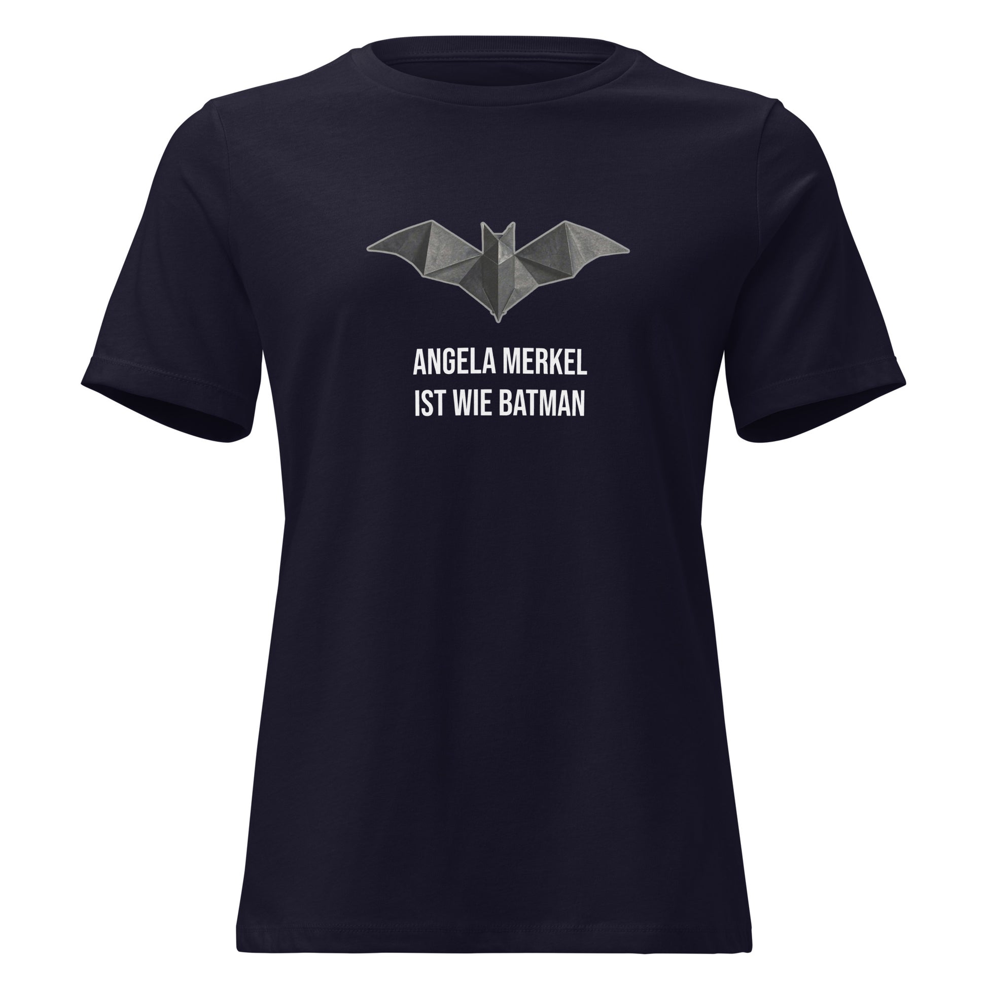 Navy Damen T‑Shirt mit Origami‑Bat‑Symbol und dem Aufdruck ‚Angela Merkel ist wie Batman‘ aus der Raute – The Comeback Kollektion.